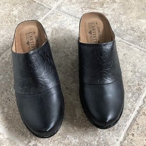 L'Artiste by Spring Step Women's Mule Never Worn